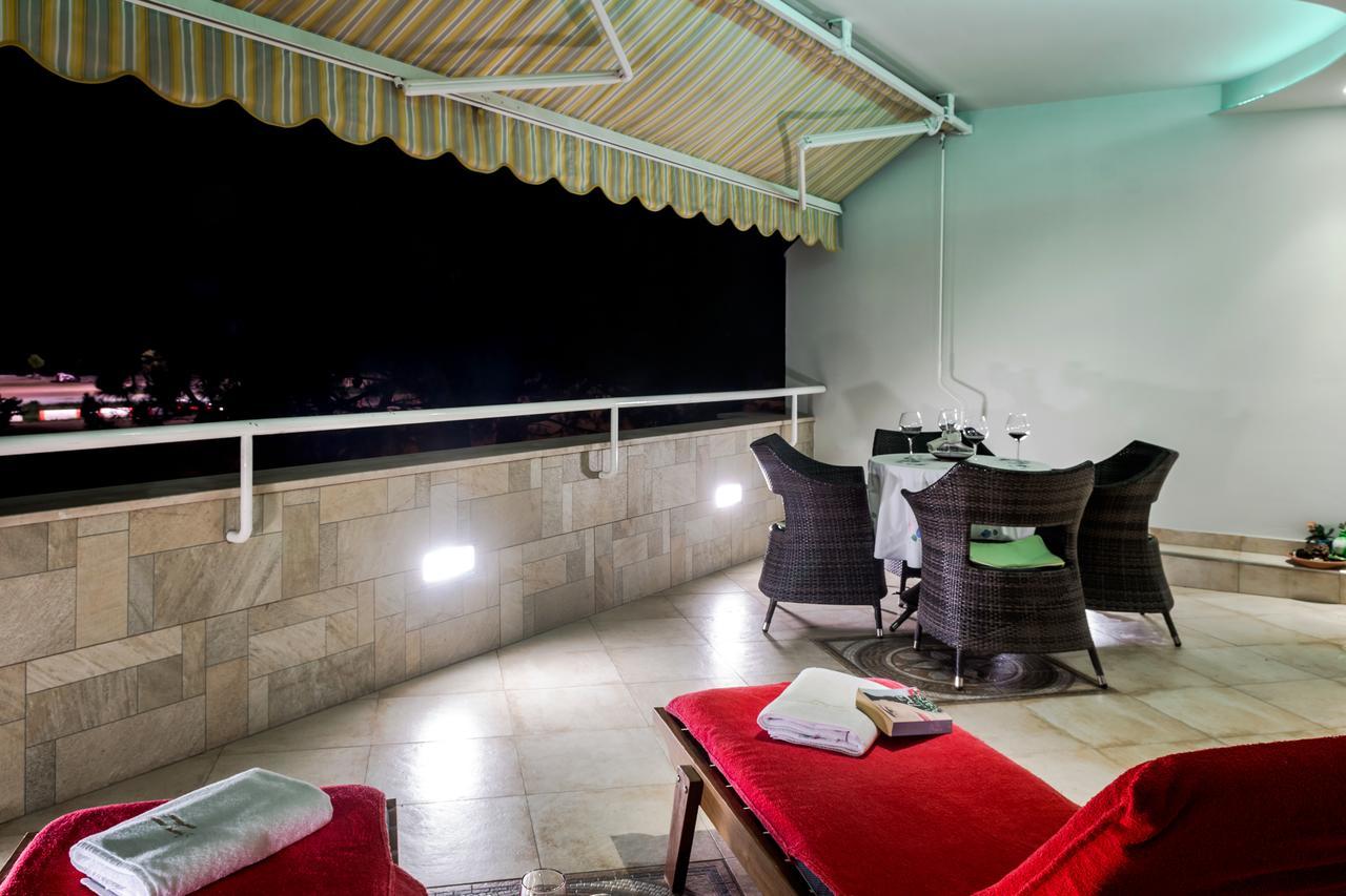 Luxury Seaside Apartment Split Extérieur photo