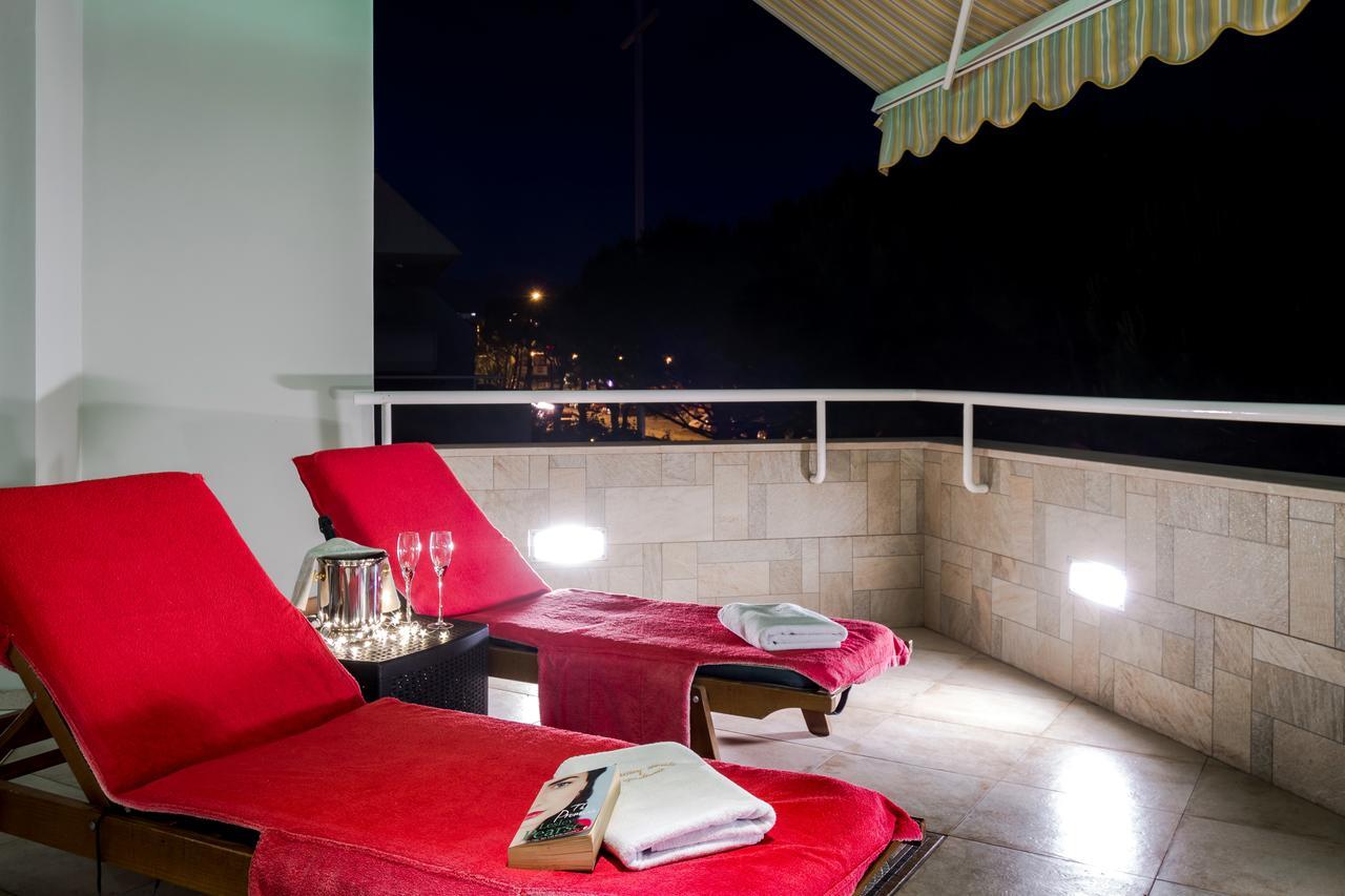 Luxury Seaside Apartment Split Extérieur photo